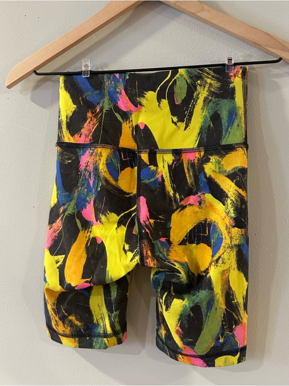 Lululemon Matching Set! Wunder Train Longline Bra & Shorts - Black Multi - Picture 6 of 9